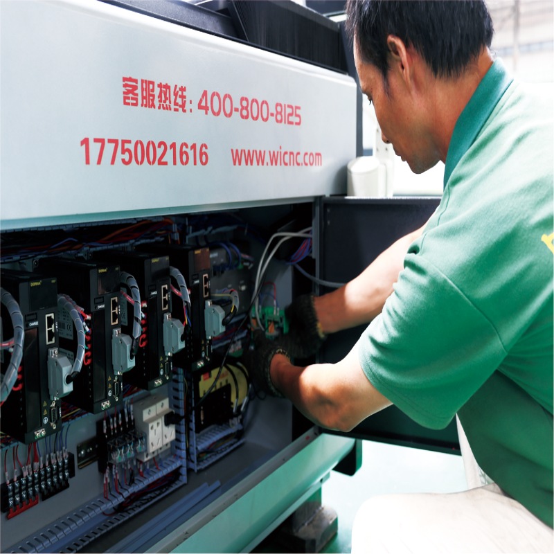 How to Train Workers to Use Stone CNC Machines